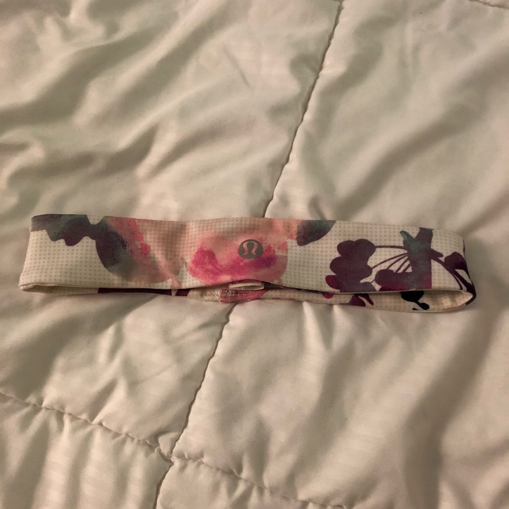 LULULEMON HEADBAND